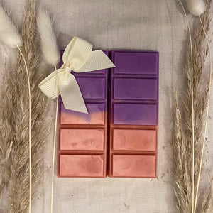 Black Plum & Rhubarb Melt Bar